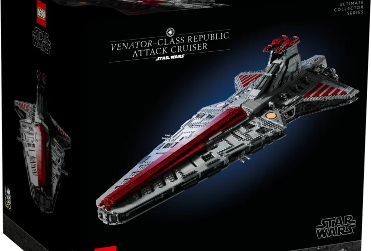LEGO® UCS Star Wars™ Venator-Class Republic Attack Cruiser [75367]