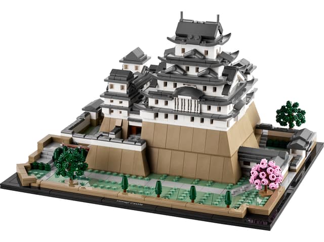 LEGO Himeji Castle set