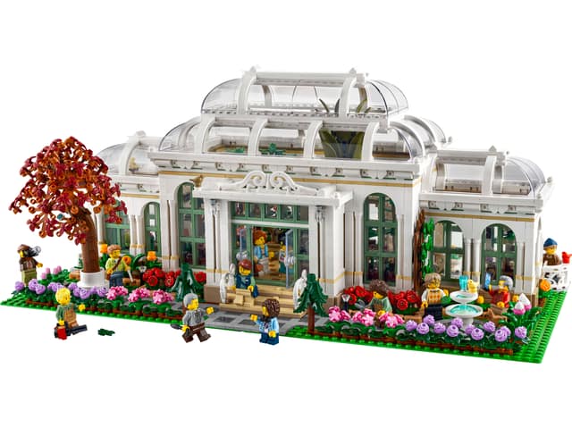 LEGO The Botanical Garden set