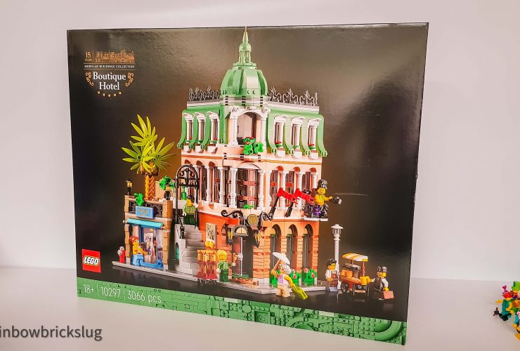 LEGO Icons Boutique Hotel (10297)