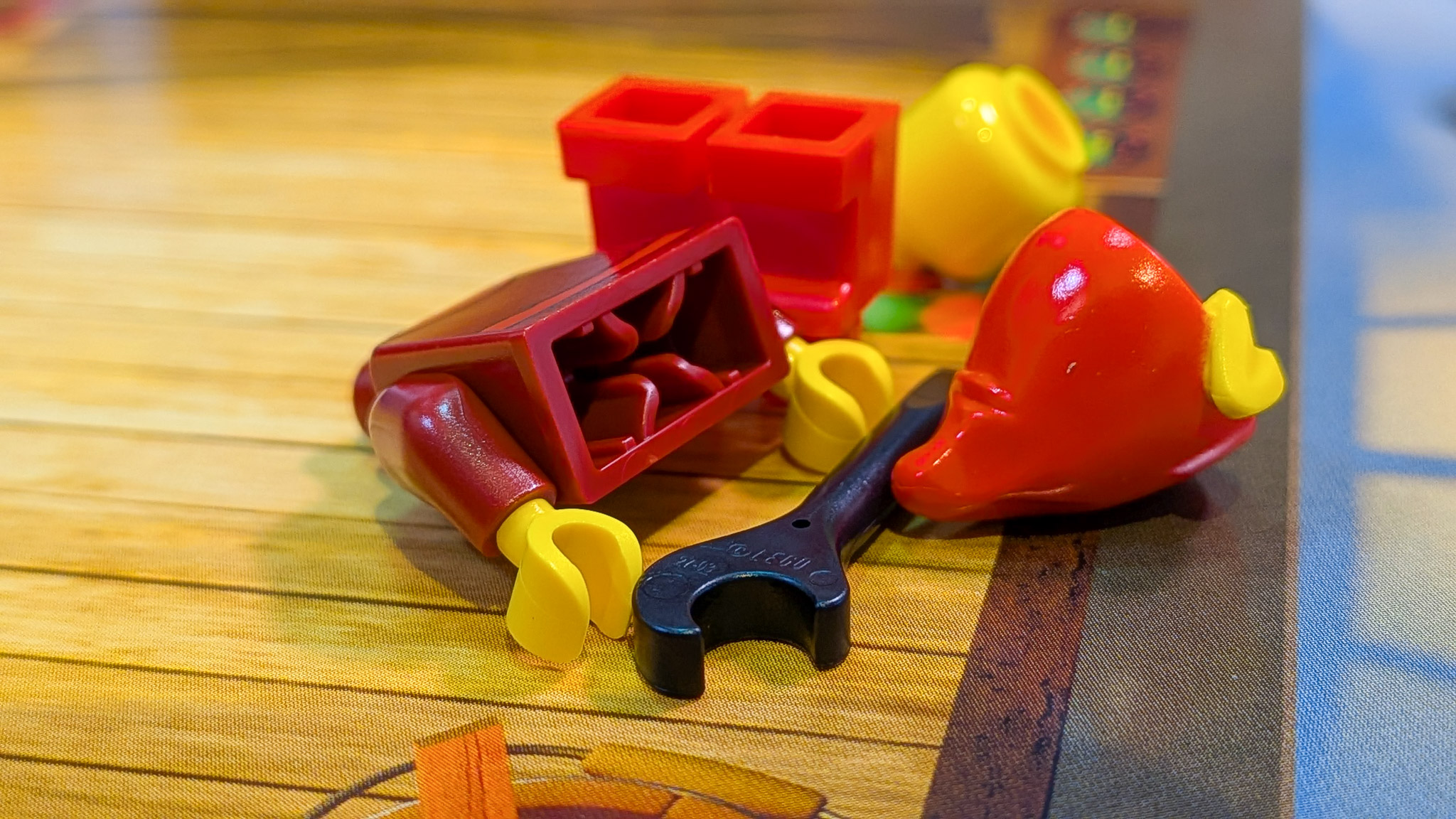LEGO City Advent Calendar 2026 Day 9: loose pieces