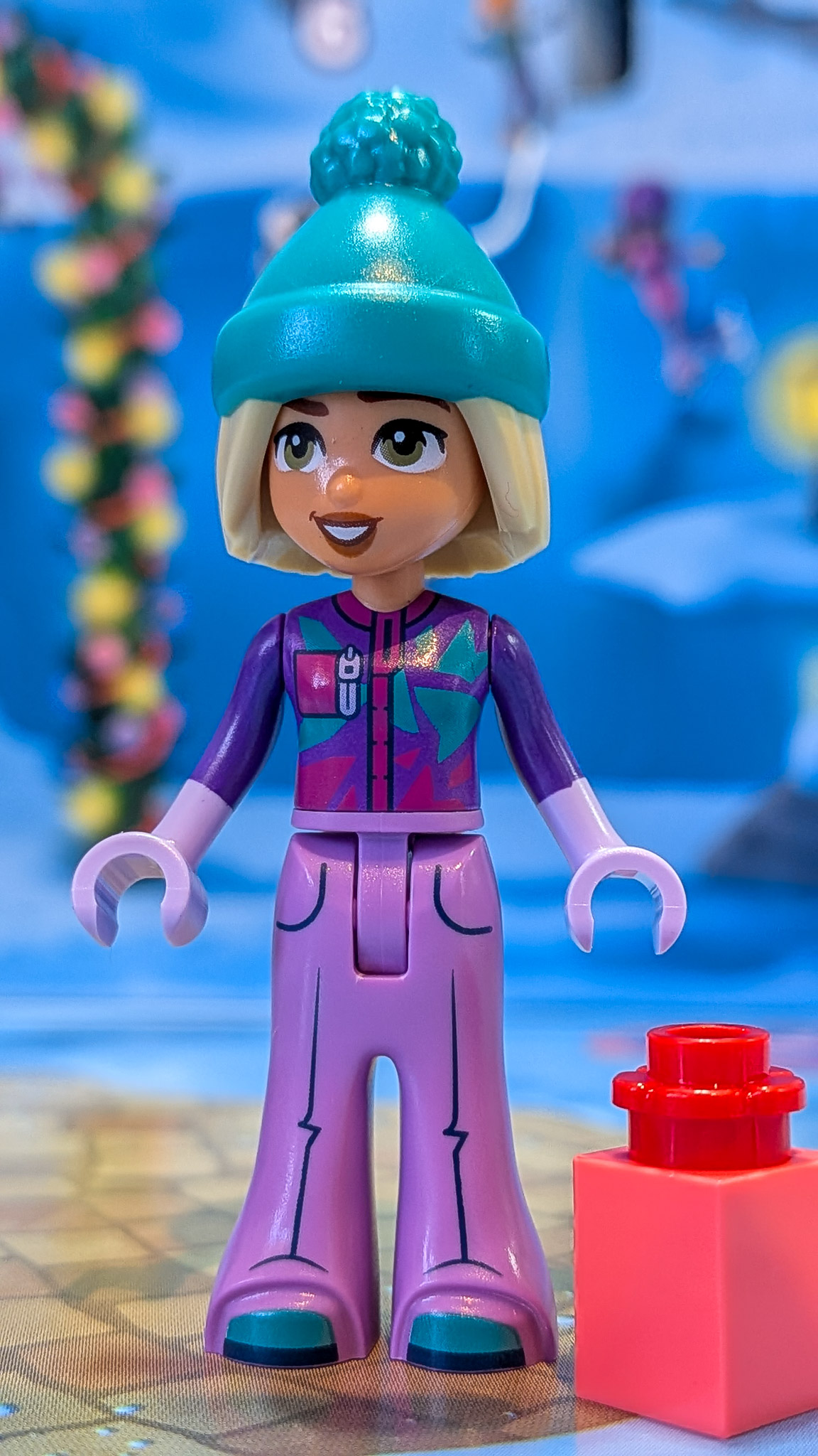 LEGO Friends Advent Calendar 2026 Day 8: finished Nova and Present