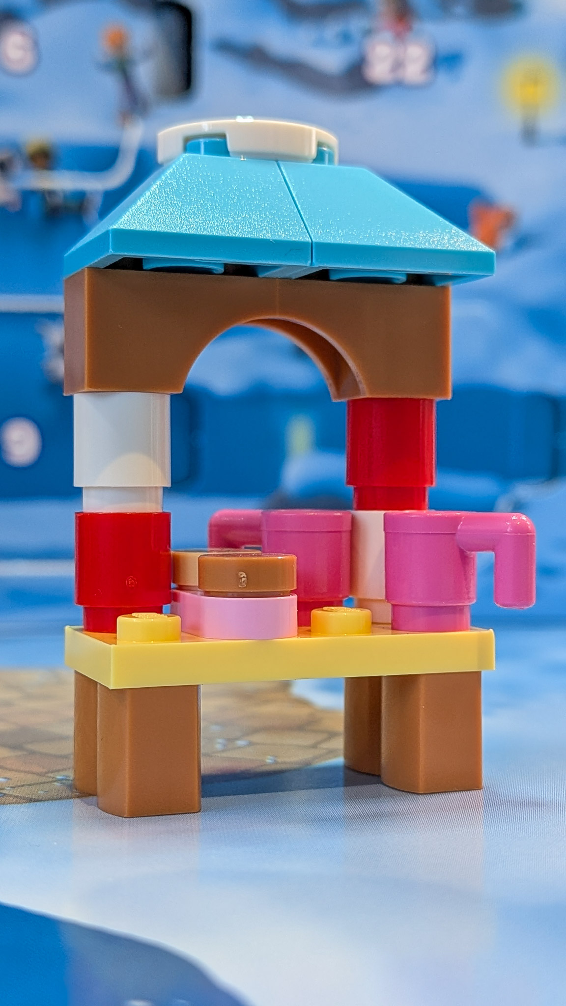 LEGO Friends Advent Calendar 2026 Day 19: finished Cookies and Hot Cocoa Stall