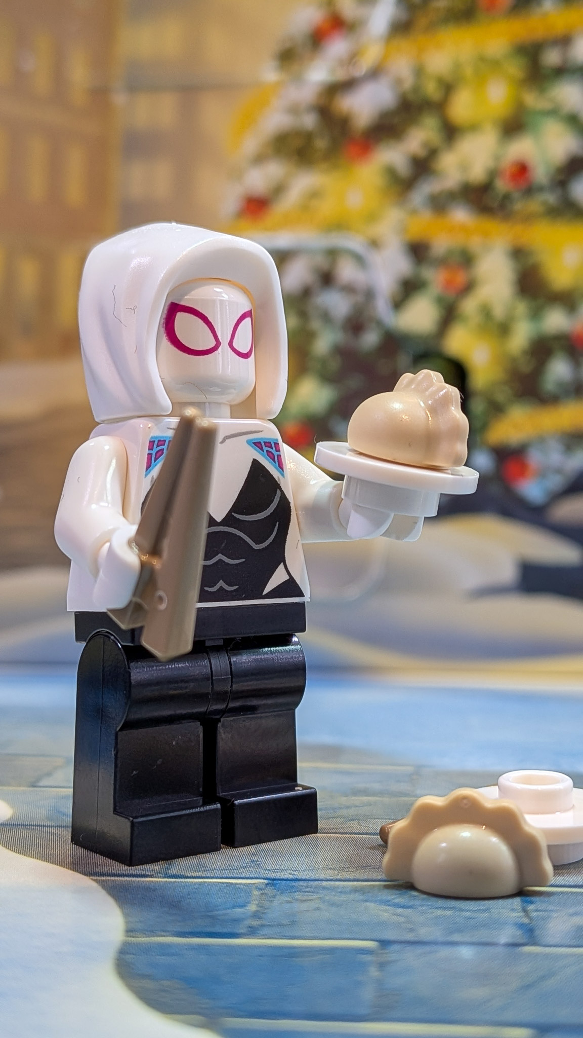 LEGO Marvel Advent Calendar 2026 Day 11: finished Ghost-Spider with Dumpling and Chopsticks