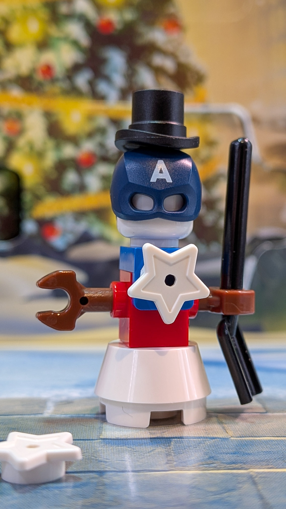 LEGO Marvel Advent Calendar 2026 Day 18: finished Snowman with Captain America Helmet and Shovel