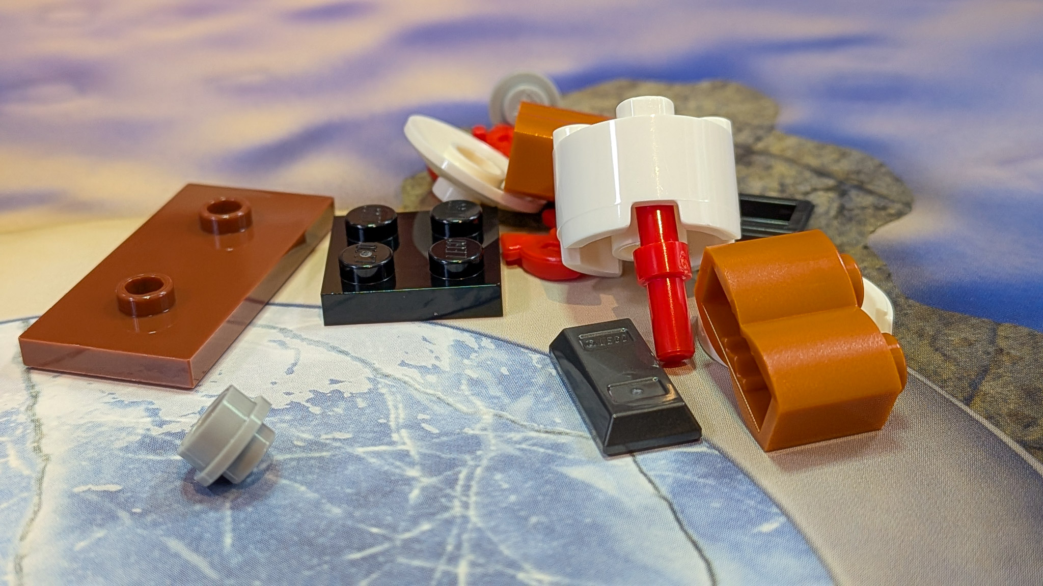 LEGO Star Wars Advent Calendar 2026 Day 2: loose pieces
